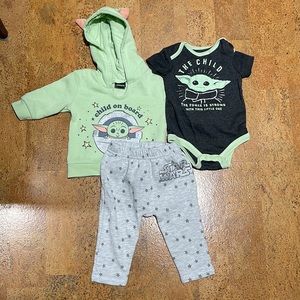 Star Wars Mandalorian The Child Layette Set Size 3-6 Months